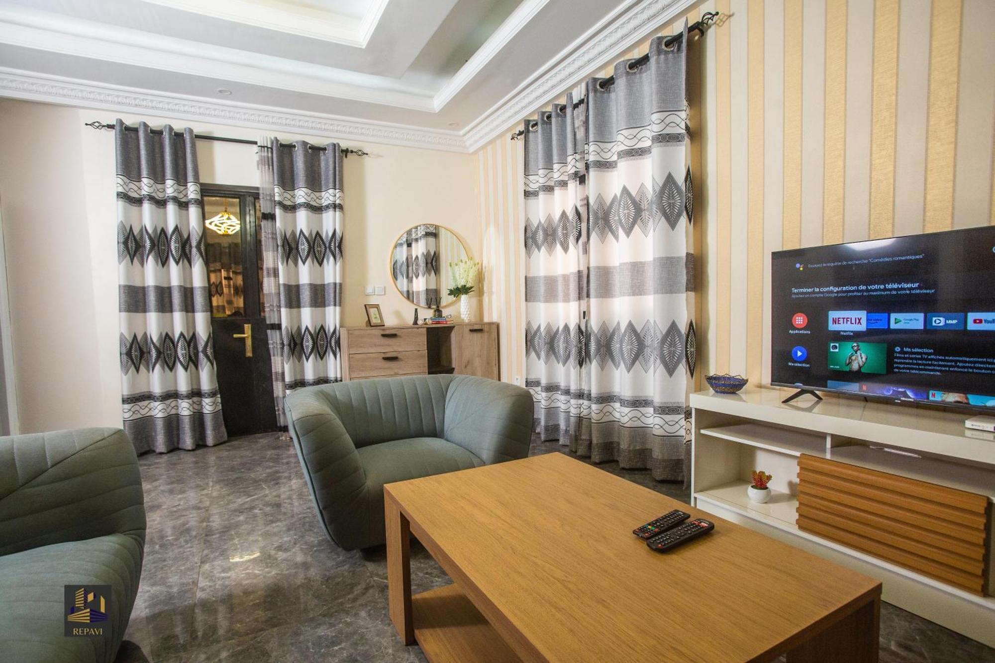 Repavi Lodge Яунде Екстер'єр фото