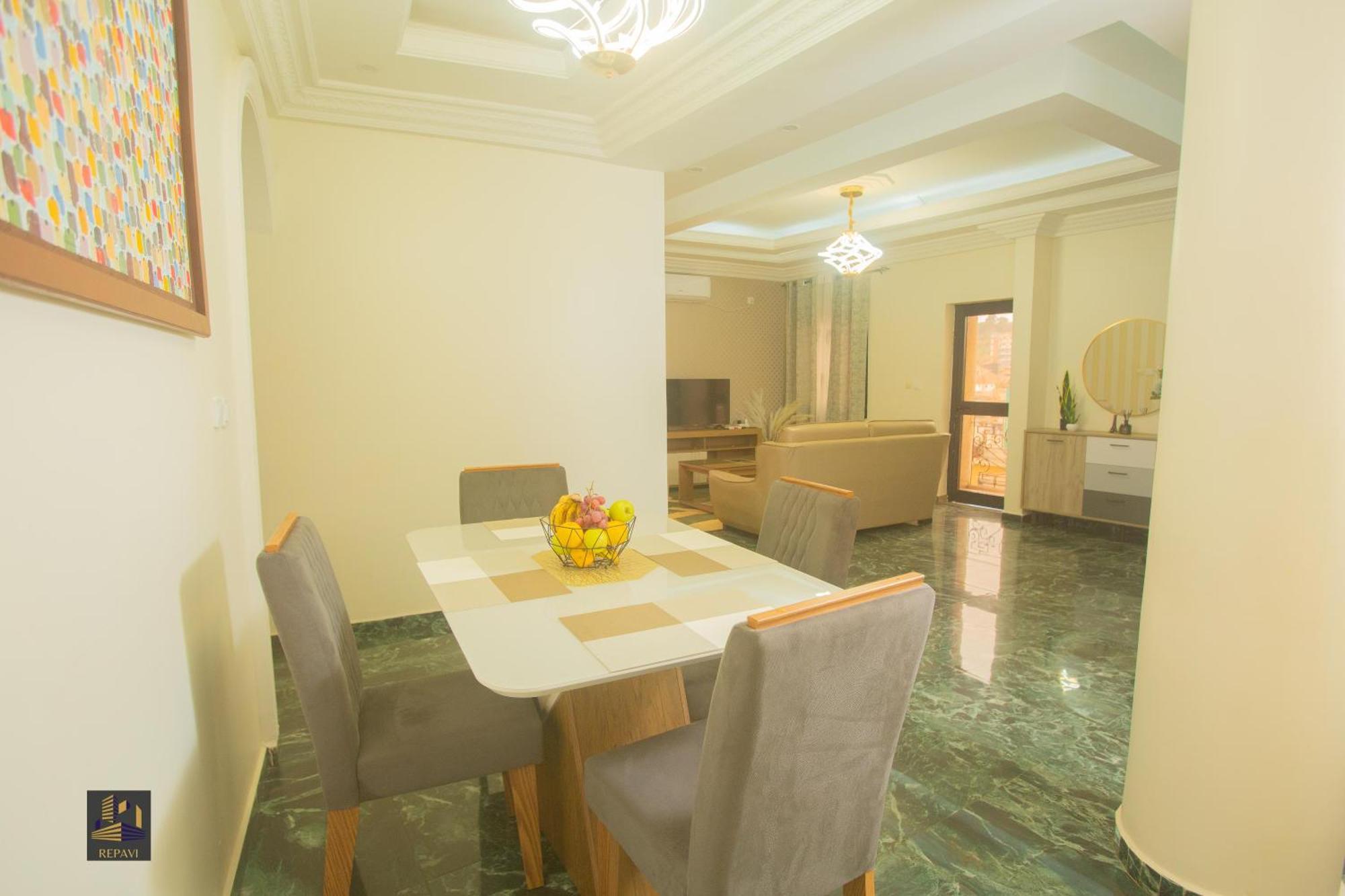 Repavi Lodge Яунде Екстер'єр фото