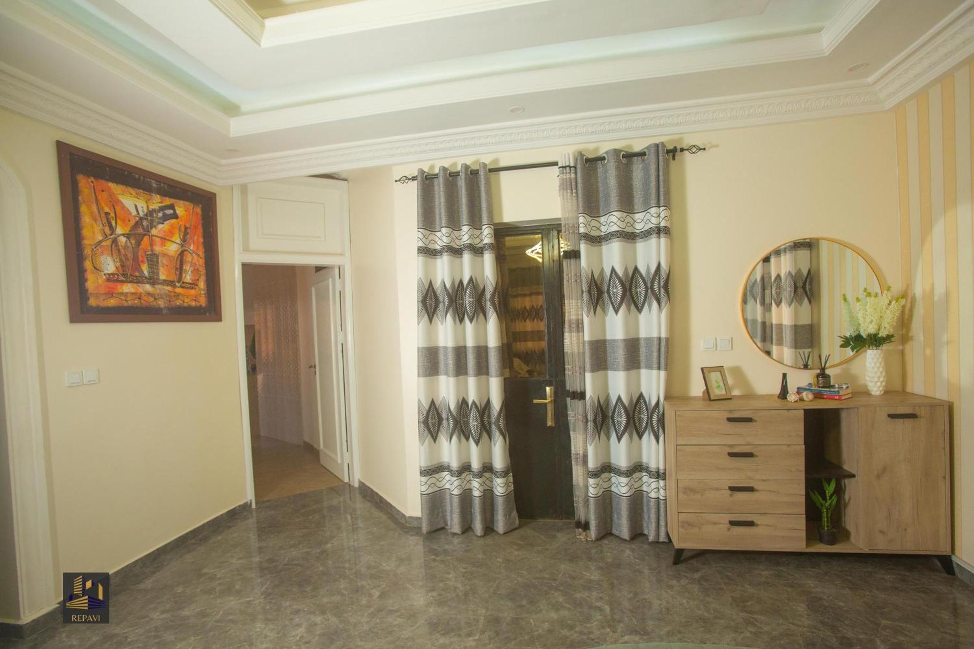 Repavi Lodge Яунде Екстер'єр фото